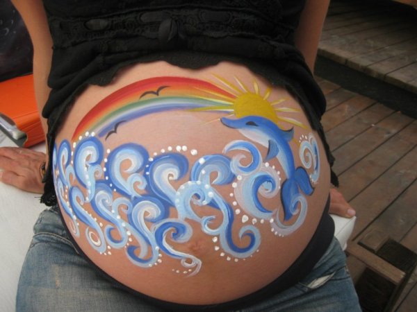 Беременный бодиарт для будущих мам